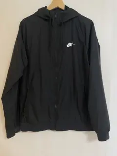 NIKE ナイロンジャケット ブラック トップス