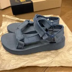 Teva ブルーグレー 厚底サンダル