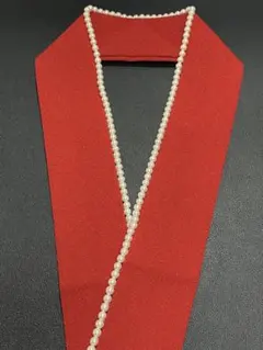 パール付き重ね衿　ポリエステルちりめん　赤