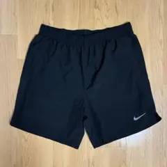 ナイキ　ランニングショーツ　L