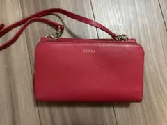 赤 ショルダーバッグ