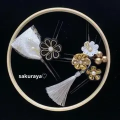 【460】つまみ細工髪飾り　卒業式袴　成人式　結婚式　ブラック白シルバーゴールド