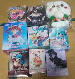 フィギュア まとめ売り エニマイくじ ちいかわぬいぐるみ付き 初音ミク