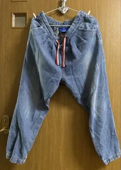 CACOST デニムパンツ リラックスフィット　レディースM