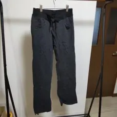 ユニクロ ダークグレー カジュアルパンツ ゴムウエスト