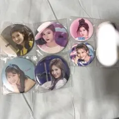2025年最新】twiceサナ缶バッジセットの人気アイテム - メルカリ