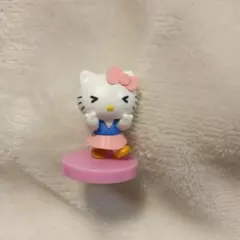 ハローキティ フィギュア チョコエッグ　指ハート　制服　コラボレーション　平成