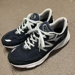 Item thumbnail for item 8e877eab-2f18-46cb-bdd5-3e2549808988