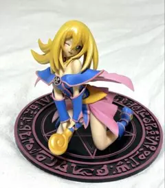 遊戯王　コトブキヤ　ブラックマジシャンガール　フィギュア