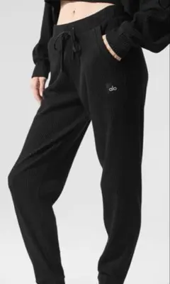alo Muse Sweatpant ブラック