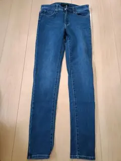 UNIQLO スキニーウルトラストレッチジーンズ ミドルライズ 26