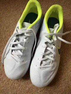 ティエンポ シューズ