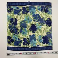 新品未使用 イヴ・サンローラン タオルハンカチ ハンドタオル