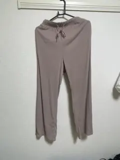 GU ストレッチパンツ Lサイズ 薄いピンク