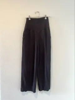 [マタニティ] リブ編み ダークグレー ワイドパンツ