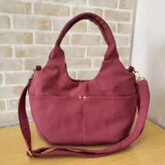 Item thumbnail for item 3ae3af1f-e0af-4689-af24-b5b78a591a70