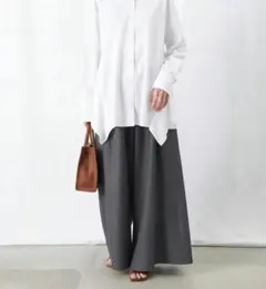 新品タグ付 LUCA シャーリングワイドパンツ チャコールグレー