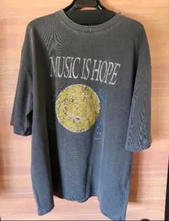 Tシャツ　ユニセックス　Lサイズ