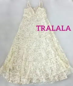 tralala アイボリー フラワープリント キャミワンピース　レース トゥララのサムネイル