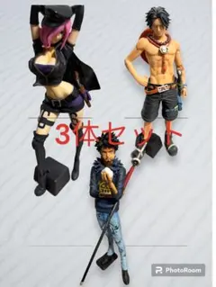 ワンピースフィギュア　3体セット