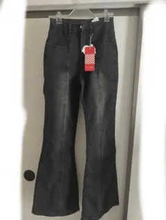 フレア デニムパンツ 黒 破れあり XSのサムネイル