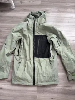 Burton [ak] GORE-TEX スノーボードジャケット Mサイズ