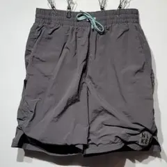 【水陸両用】NIKE ナイキ ソリッドアイコン ボレーショーツ 限定