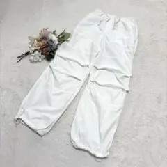 【ジーユー】GU テックパラシュートプルオンパンツ オフホワイト S