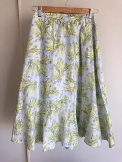 Comptoir des Cotonniers ミモザ柄フレアスカートのサムネイル