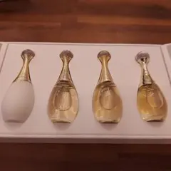 DIOR 香水 4本セット　おまけ付き