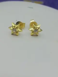 シルバー925純銀製スターピアス22k加工2点