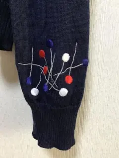 ゴルチエ　クルーネック　ネイビー　38 刺繍ロゴ　ニット　Mサイズ　薄手のサムネイル