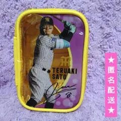 阪神タイガース 佐藤輝明 8 ラウンドワン GIGO限定4点セット - メルカリ