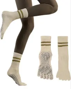 【新品】滑り止め付き女性用　ピラティス5本指ソックス