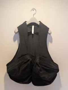 ジャケット・アウター OMMO PADDING CIRCLE VEST BLACK OMMO PADDING CIRCLE VEST BLACK - メルカリ