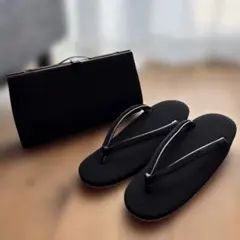新品未使用品　着物用和装用2weyハンドバック 草履セット　ブラック
