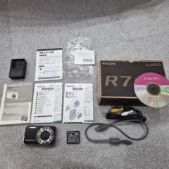 RICOH Caplio R7 本体 デジタルカメラ