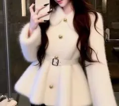 ホワイトファーコート ベルト付き