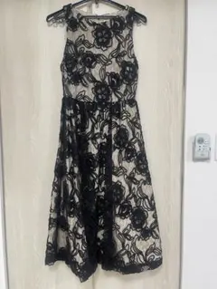 alice olivia ワンピース