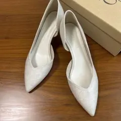 Le Talon シルバー5.5cmVカットサイドオープンパンプス