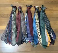 ネクタイ 51本 まとめ売り Burberry RENOMA 等 A012のサムネイル