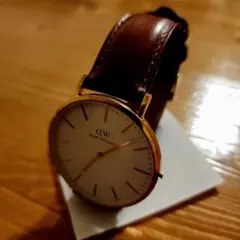 【ジャンク】 Daniel Wellington レザーベルト ピンクゴールドのサムネイル