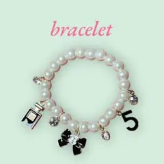 フェイクパールブレスレット① ブレスレット　パール　チャーム　ゴールド