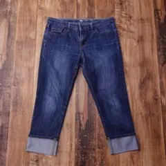 ダークブルーストレートレッグデニム