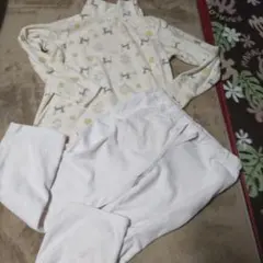 動物柄クリーム色長袖パジャマセット