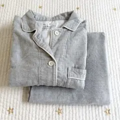 無印良品 脇に縫い目のないフランネル長袖パジャマ グレー Lサイズのサムネイル