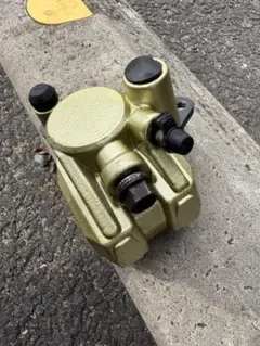 ディオ　AF28 AF35 社外キャリパーのサムネイル