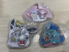 キャラクターアクリルキーホルダー3個セット