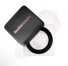 HUDA BEAUTY セッティングパウダーチェリーブロッサム - メルカリ