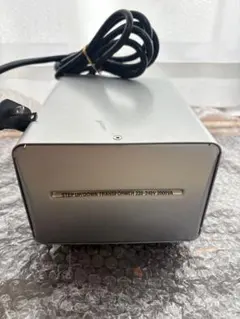 変圧器 220-240V 100V 2000VA